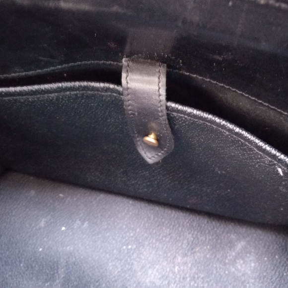 Dooney & Bourke - Picture 2 of 7